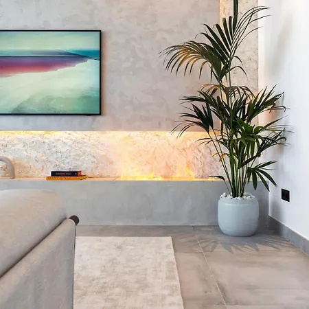 224 -luxury Selection- Puerto Banus Front Line Duplex Penthouse Апартаменти Марбелья