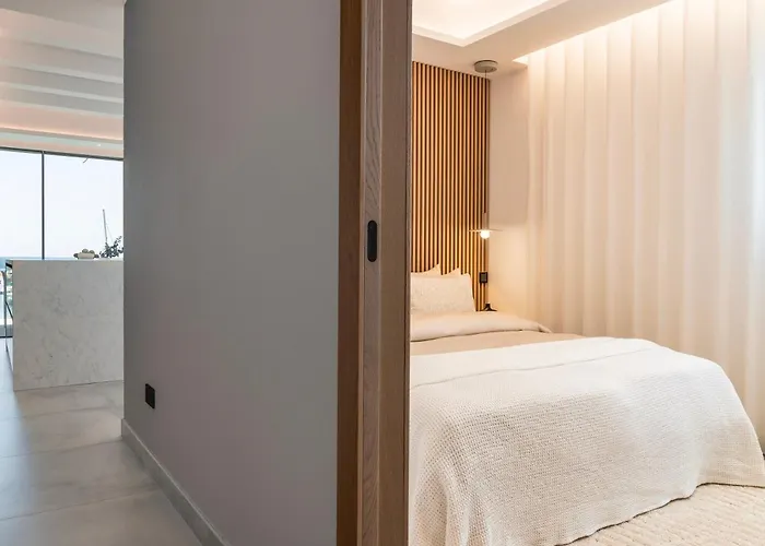 224 -luxury Selection- Puerto Banus Front Line Duplex Penthouse * ماربيا